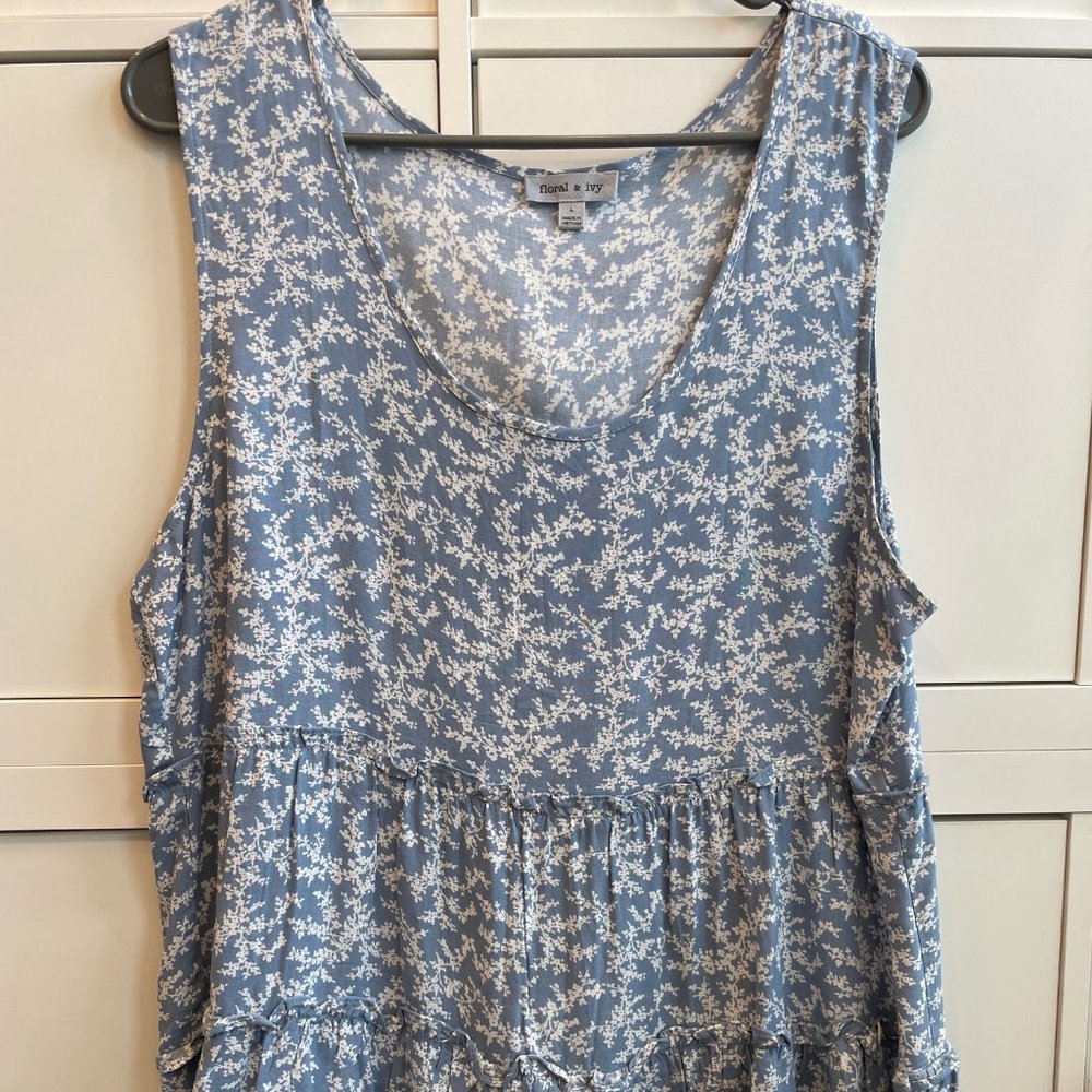 Tiered flowy tank top